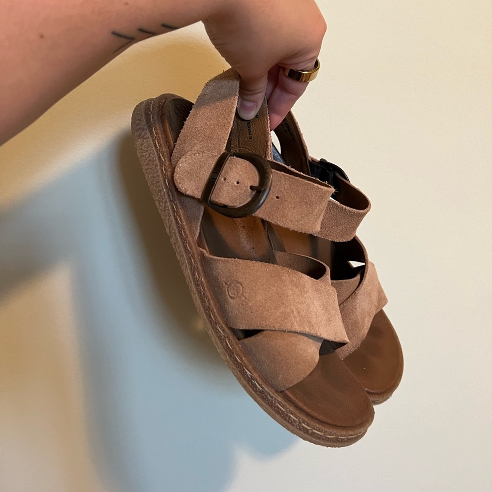 Born Tan Women's Sandals